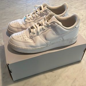 Nike White Air Force 1 ‘07 Men’s Size 9.5